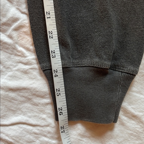 Wilt Twist Shrunken Sweatpants in Washed Black - Picture 5 of 7